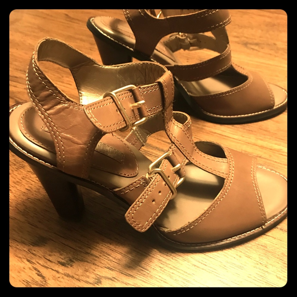 Banana Republic Sandals